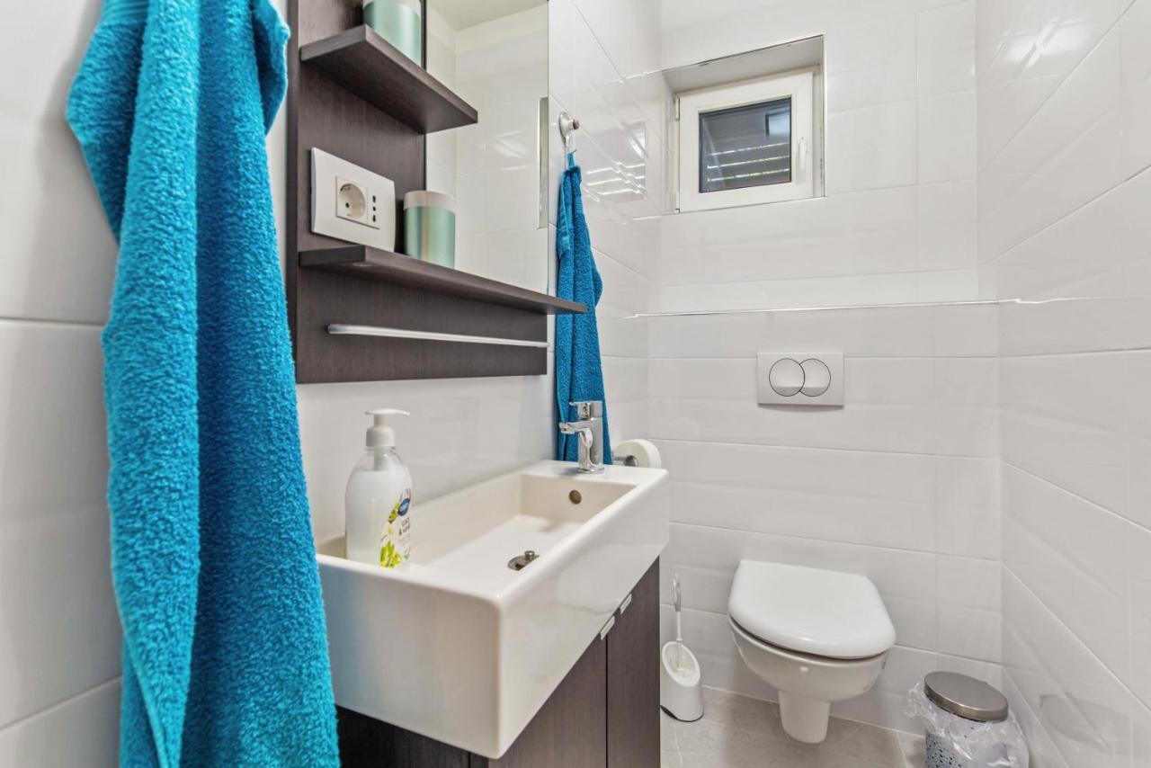 Apartment Coralina バスカ エクステリア 写真