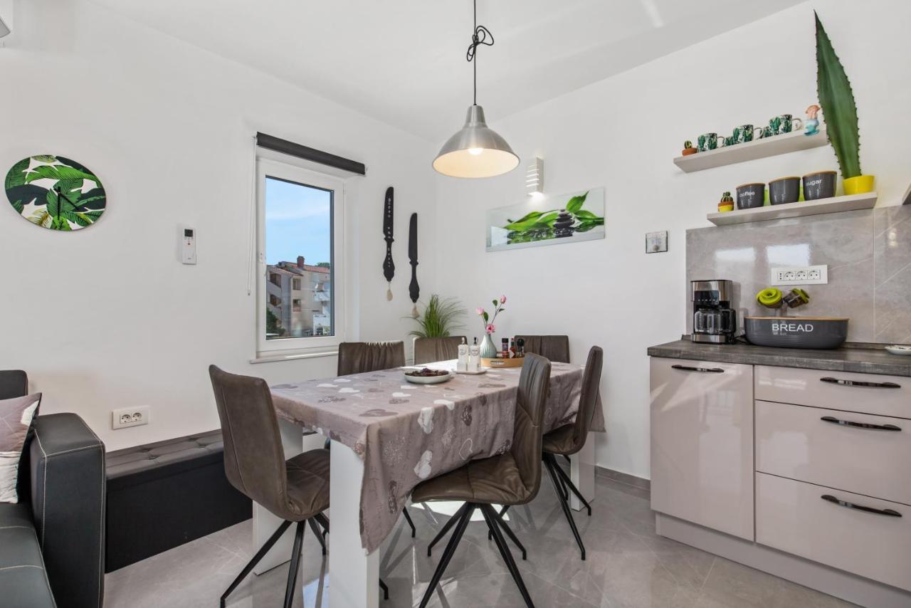 Apartment Coralina バスカ エクステリア 写真