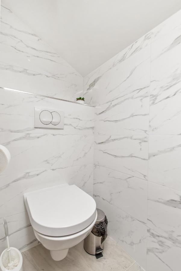 Apartment Coralina バスカ エクステリア 写真