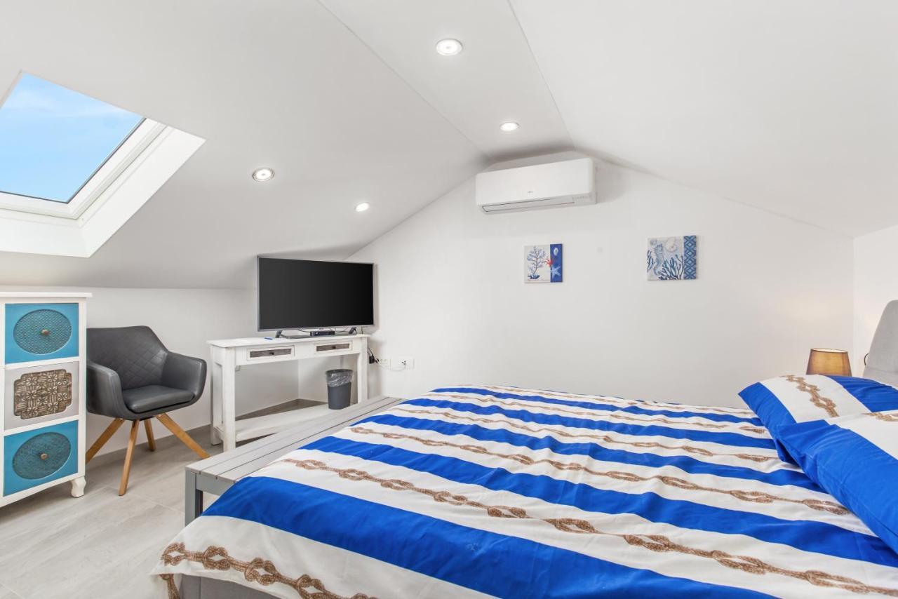 Apartment Coralina バスカ エクステリア 写真